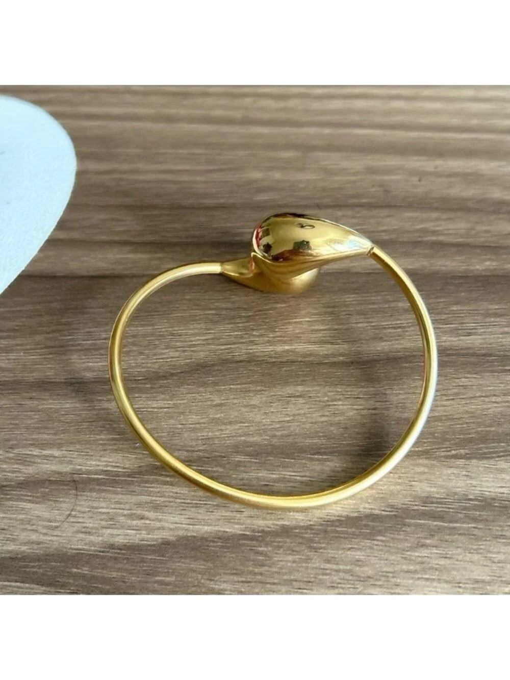 Gold Bracelet Q494